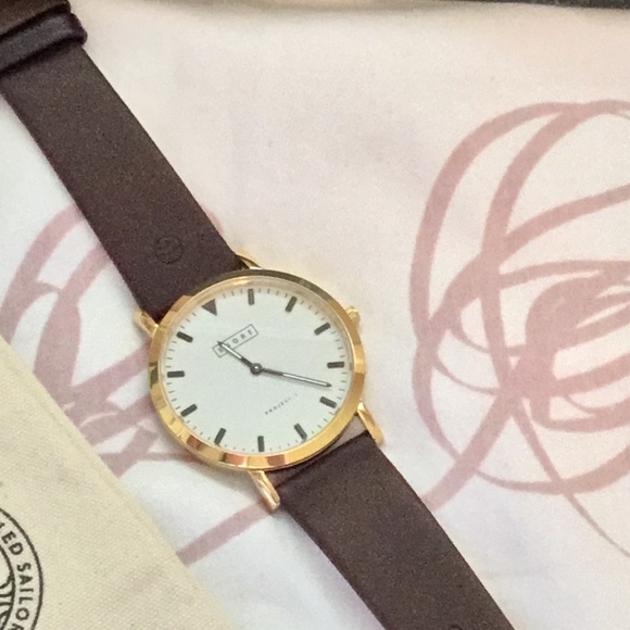 Shore Projects Portland watch and extra strap - Picture 4 of 8